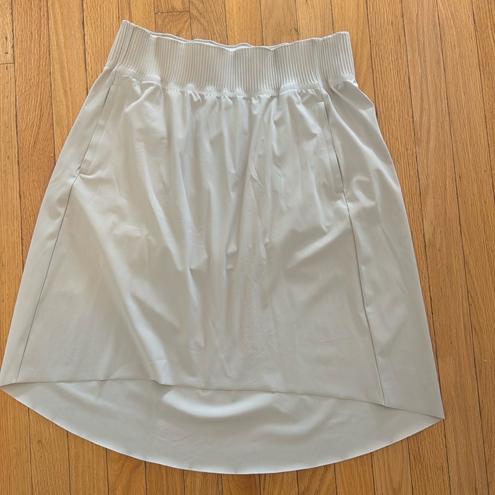 High low Athleta skirt